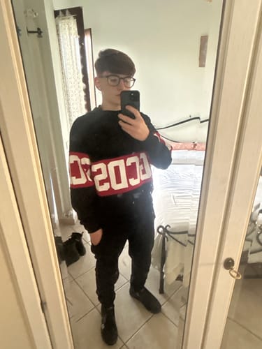 Simone P. review of Felpa girocollo con logo a fascia GCDS image 1 out of 1