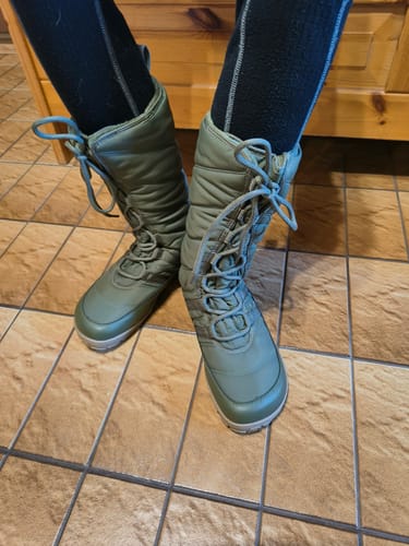 Customer photo review of Vaistoa Hanki 2-paljasjalkatalvisaappaat