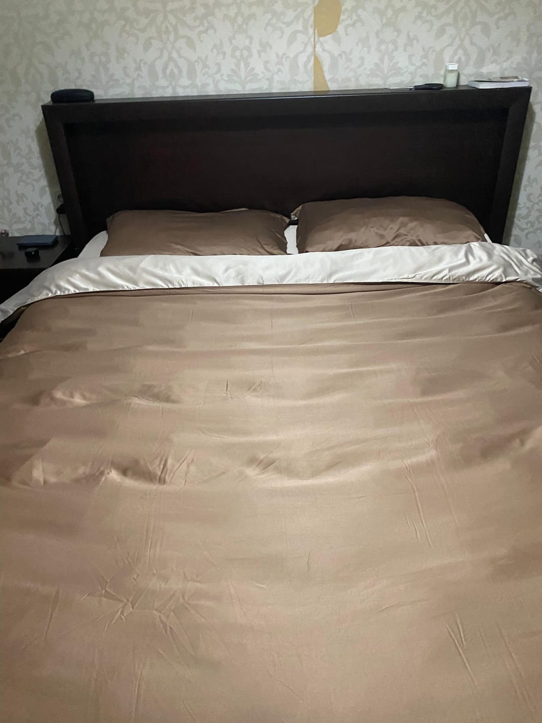 Customer photo review of Lenjerie Pat Dublu din Satin, 4 Piese, cu Elastic, Maro/Bej-P8778
