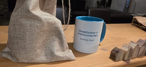 Customer photo review of TassenExpress - Becher Keramik Tasse mit Logo bedruckt 325ml Firmenlogo