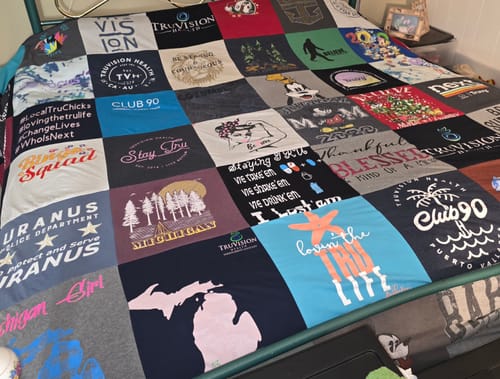 Customer photo review of Project Repat T-Shirt Quilt