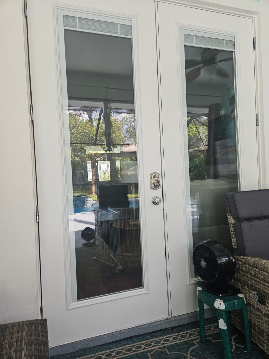 Customer photo review of Raise & Lower Blinds Glass and Frame Kit (Tall Full Lite)
