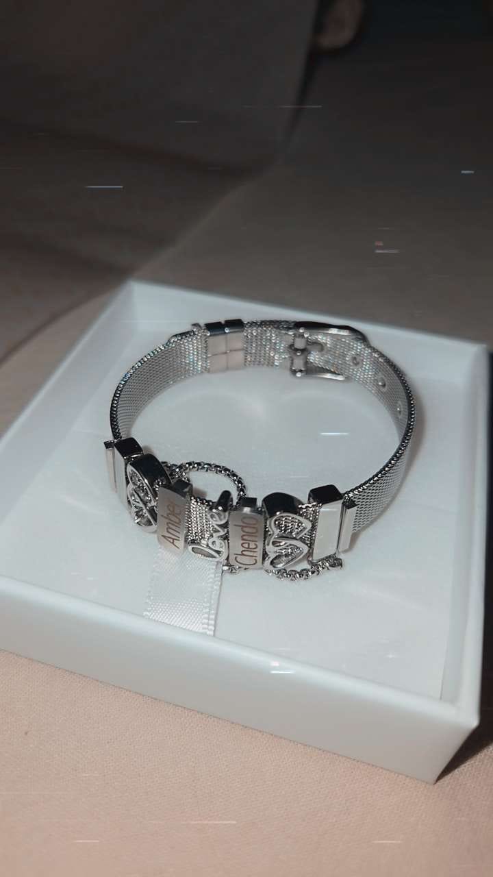Customer photo review of Mesh charm name silver