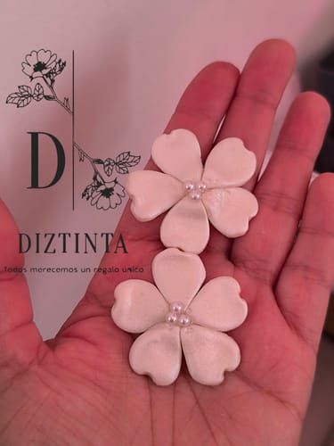 Customer photo review of Cernit Pearl - Arcilla Polimérica Perlada 250 g