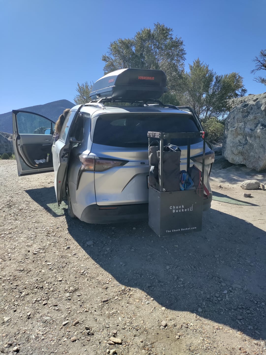 Customer photo review of Chuck Bucket Hitch-Mounted Ski & Snowboard Carrier