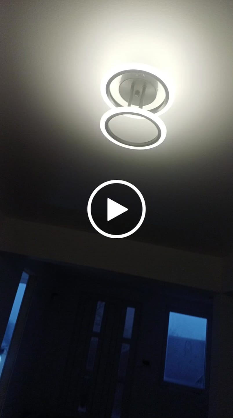 Customer video review of Lustra LED 1+1 Square Design Black Echivalent 300W Telecomanda