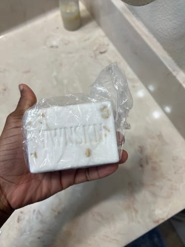 Customer photo review of 2IN1 DOUBLE CLEANSING BAR | ACNE RELIEF | DISCOLORATION CORRECTOR