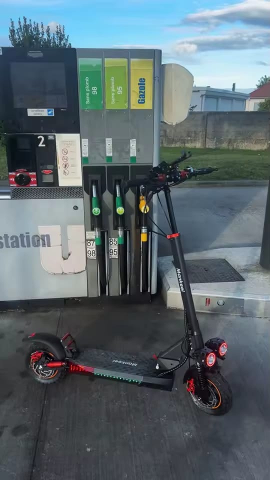 Customer photo review of Mankeel MX-14 Electric Scooter