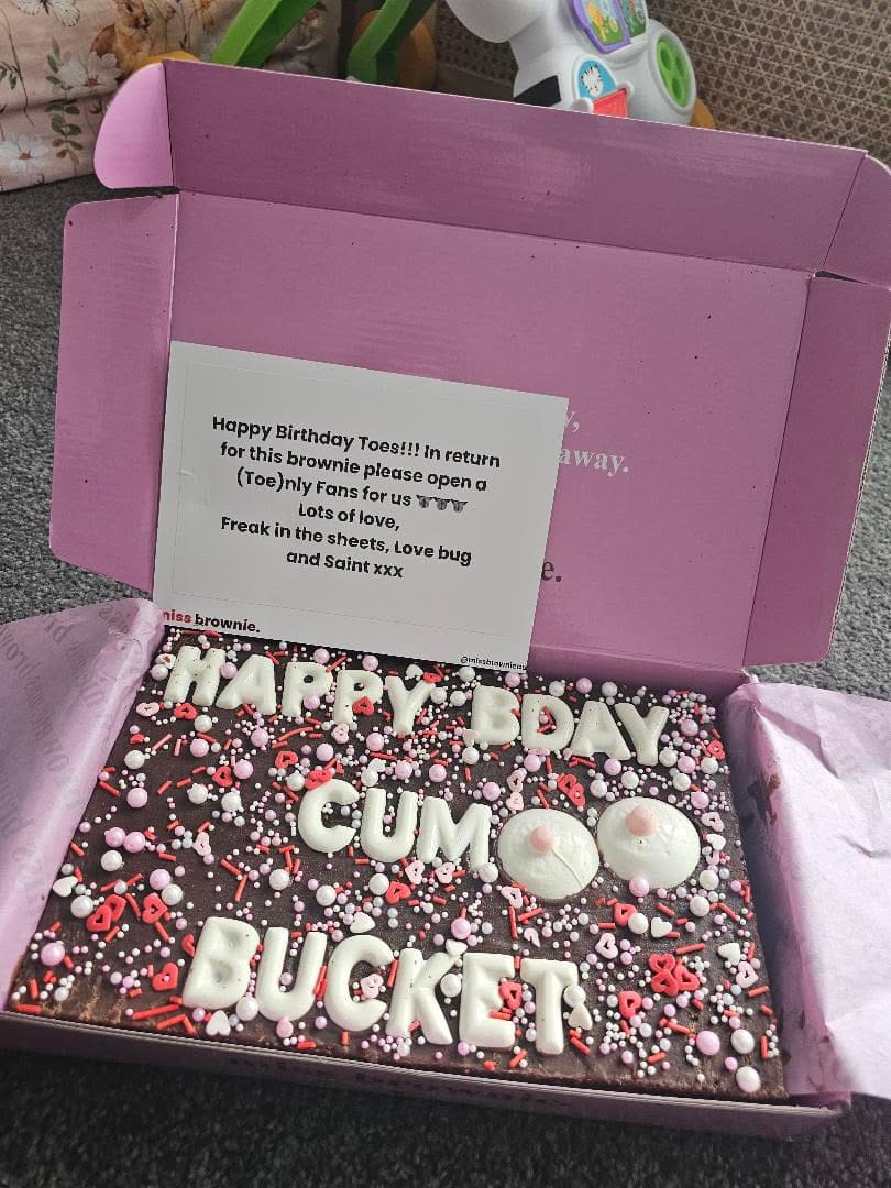 Customer photo review of Custom Tittie Brownie