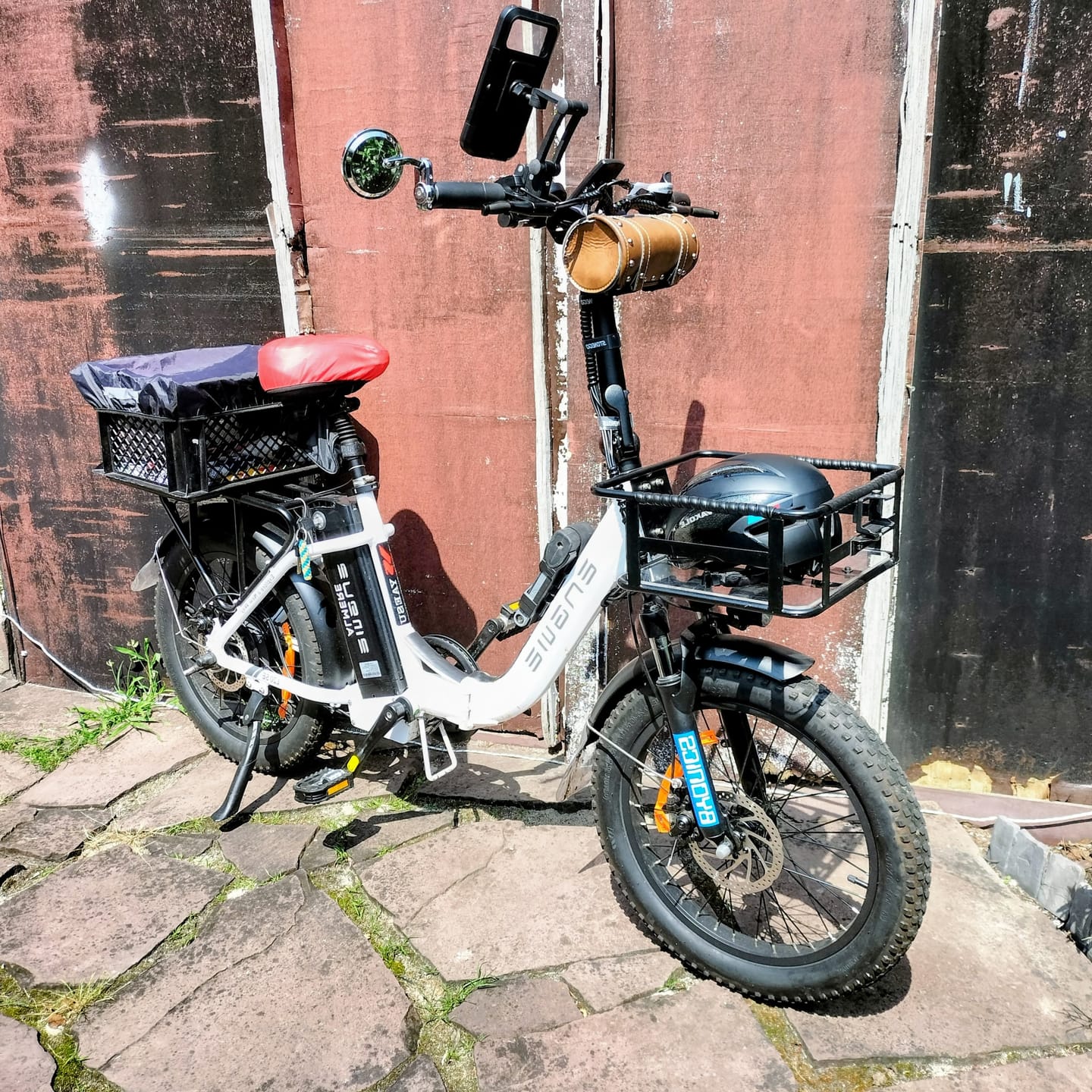 Customer photo review of Engwe L20 SE 250W 20" Foldable Electric Bike 561Wh Trekking Bike Step-through E-bike 36V 15.6Ah Battery [Pre-Order]