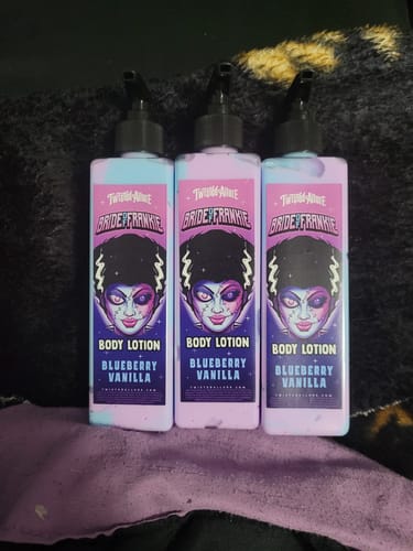 Customer photo review of Bride of Frankie Body Lotion