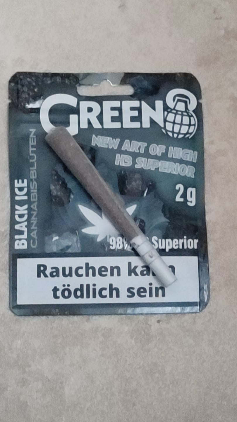Customer photo review of Green8 Superior Blüten Black Ice 2g