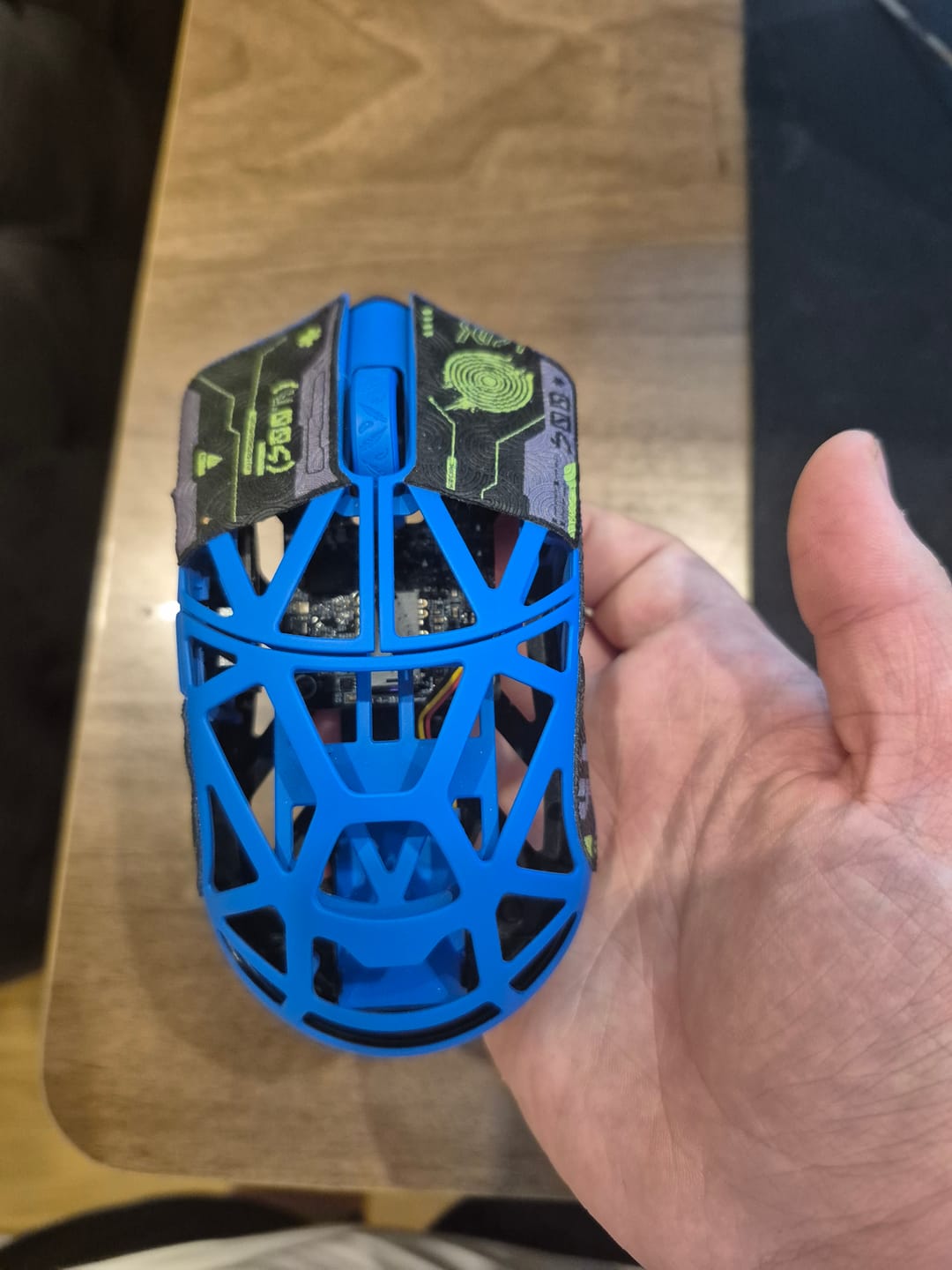 Customer photo review of WLMouse Beast X Max Magnezyum Wireless Mouse