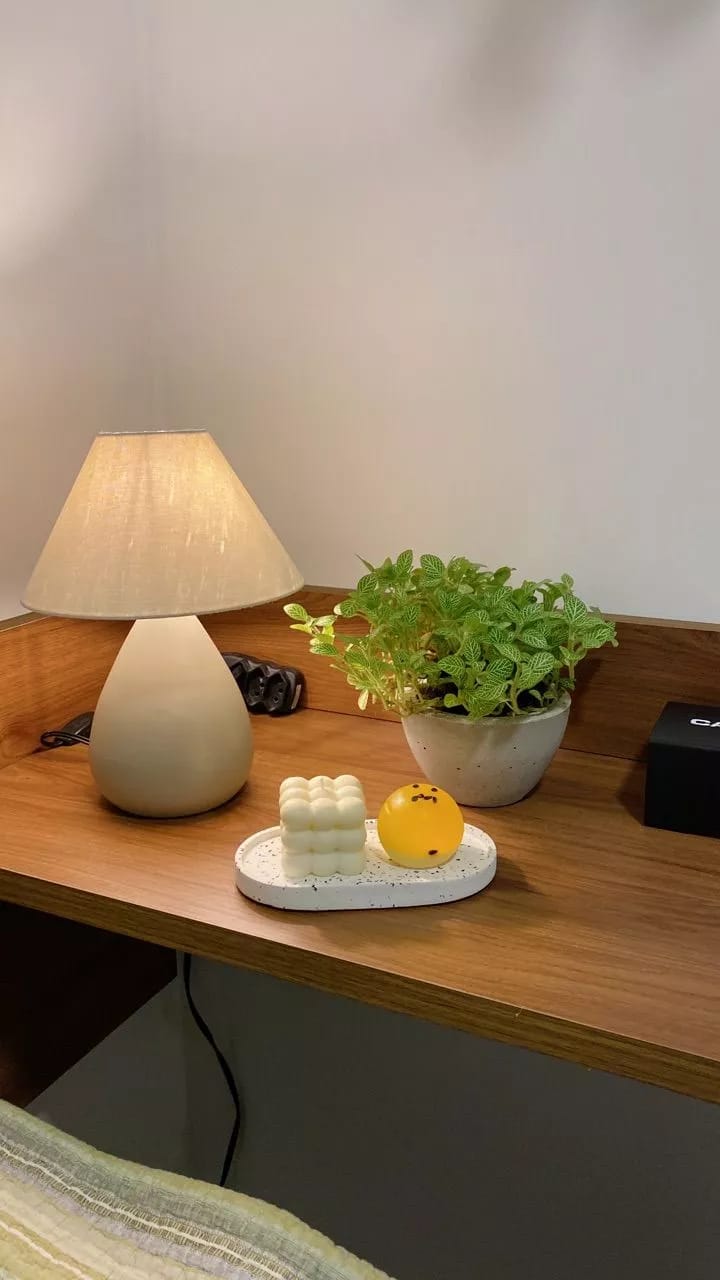 Customer photo review of Abajur de Mesa em Cerâmica com Cúpula de Linho