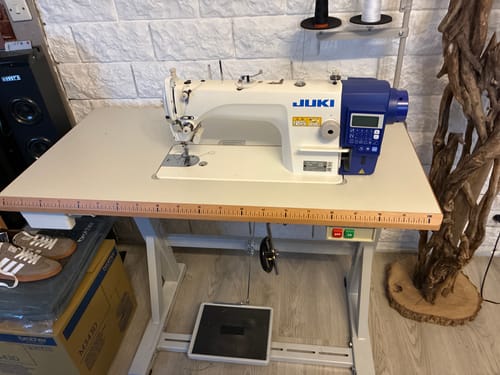 Veronique C. review of Notice Juki industrielle A4 image 1 out of 1