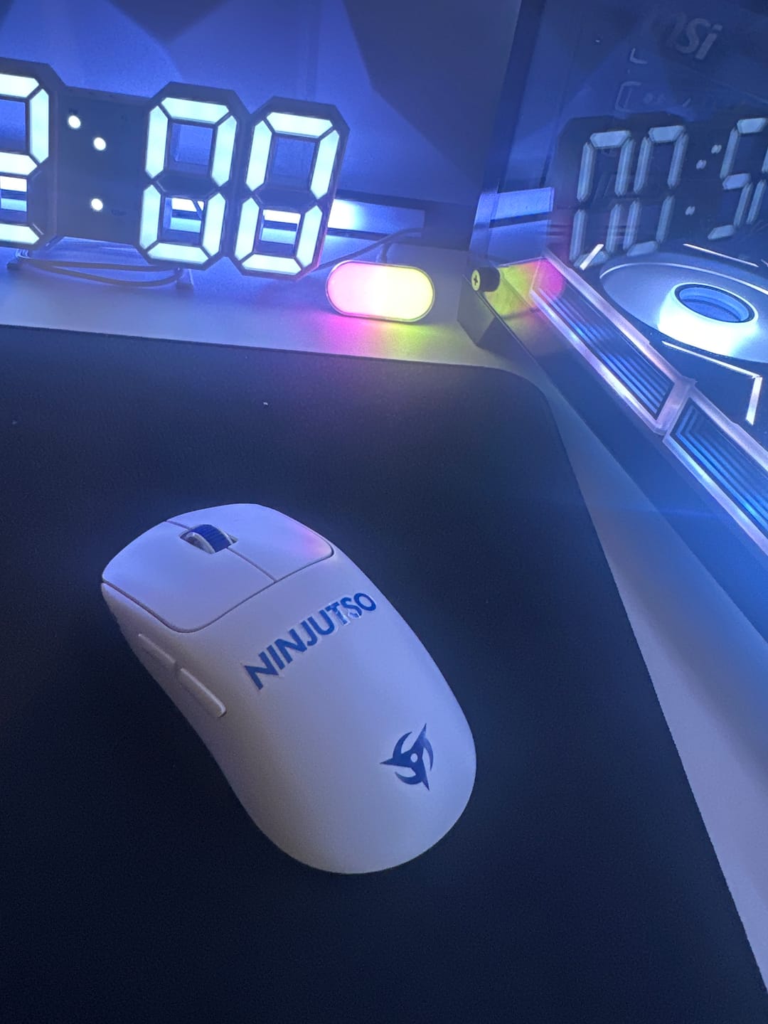 Customer photo review of Ninjutso Ten Wireless Mouse