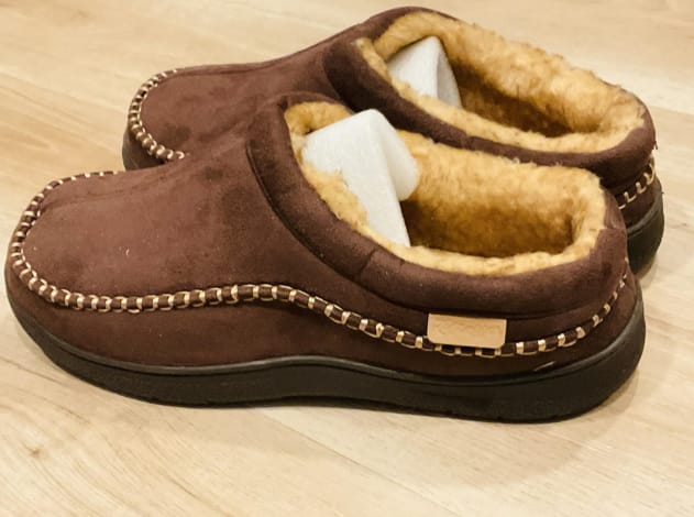 Customer photo review of Men’s Winter Soft Orthopedic Slippers – Easy Slip-On