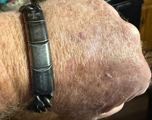Customer photo review of The Knights Templar - Never Retreat Never Surrender Bracelet: Helps Pair Veterans With A Service Dog Or Shelter Dog