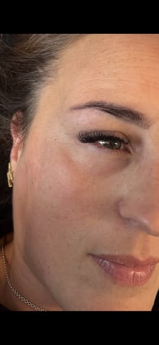 Customer photo review of 6D (Gold Range) Premade Russian Volume