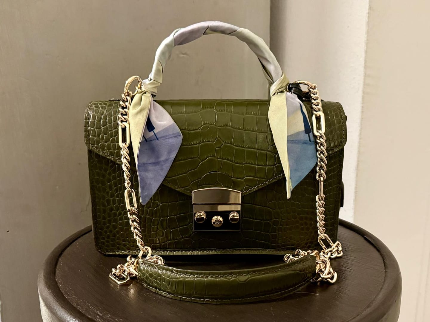 Customer photo review of DIY-Box: The Ultimate Crossbody