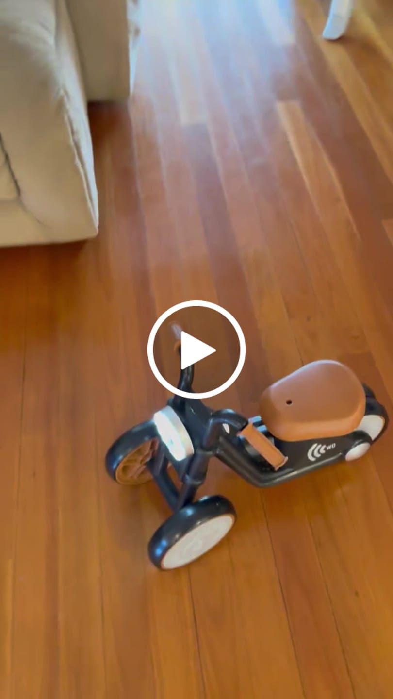 Customer video review of Baby Balance Bike - Gear Force U8