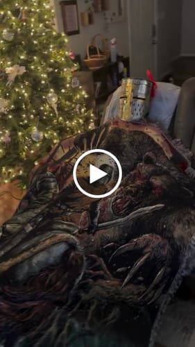 Customer video review of Realmsbane (Woven Blanket)