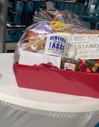 Customer photo review of Pagma Druck Rentner Tasse, Ruhestand Geschenk, Rente Becher Pensionierung Renteneintritt, Rentenbeginn Pension Kaffeetasse Abschiedsgeschenk Kollegen Arbeit Abschied Geschenkidee