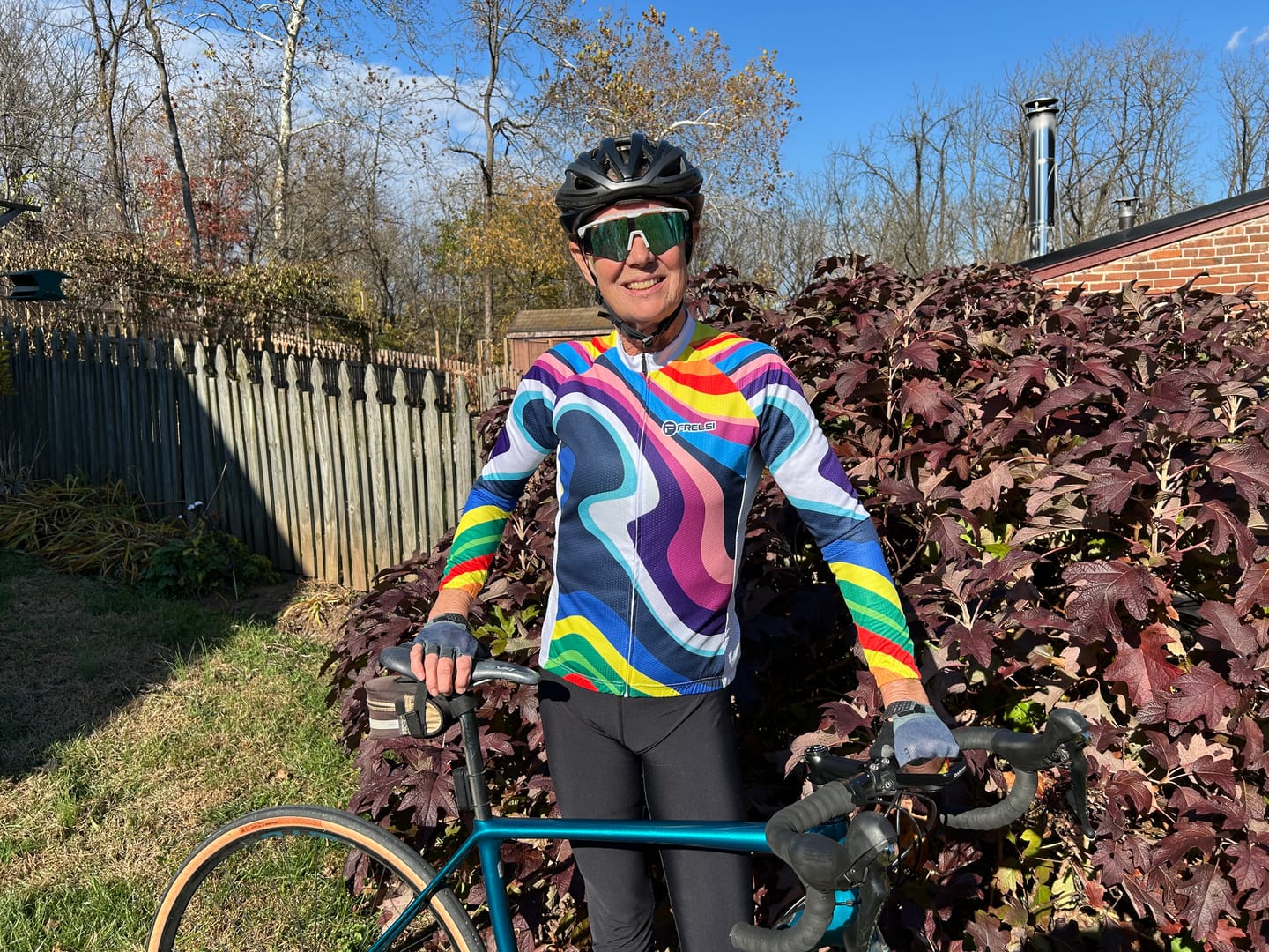 Customer photo review of Rainbow Sprinter | Women's Long Sleeve Cycling Jersey