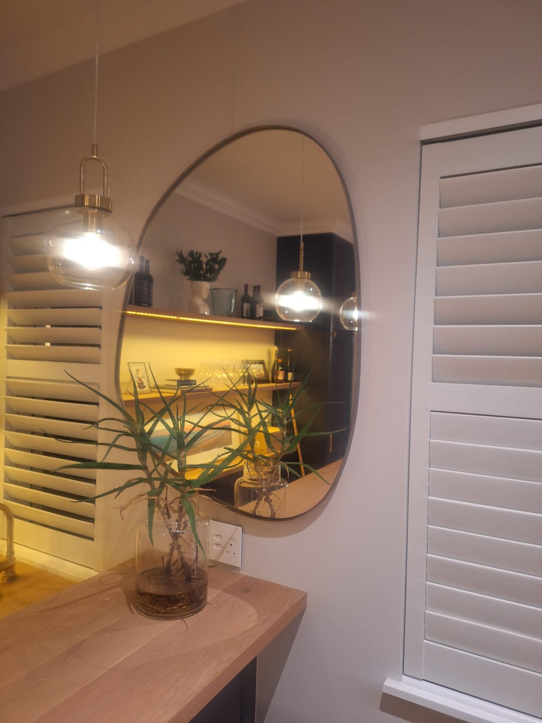 Customer photo review of Ina Metal Wall Mirror Brass | 3 Sizes