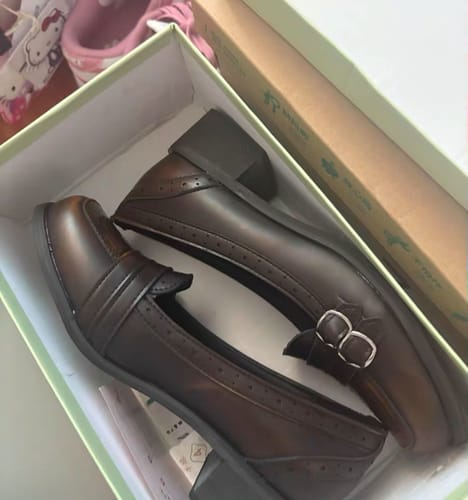 Customer photo review of Everyday Mary Jane Brown