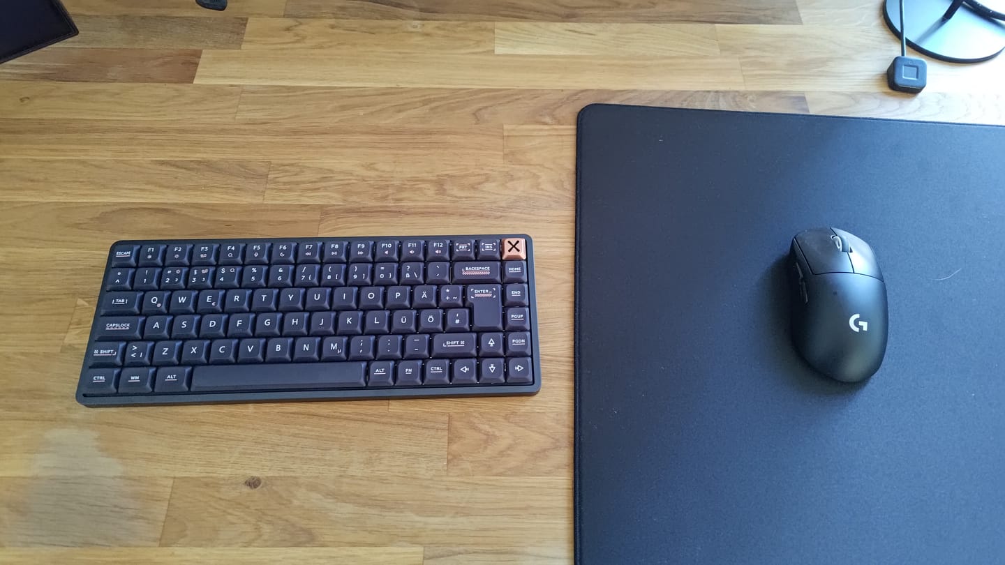 Customer photo review of IQUNIX Magi75/96 Aluminum Low Profile Mechanical Keyboard