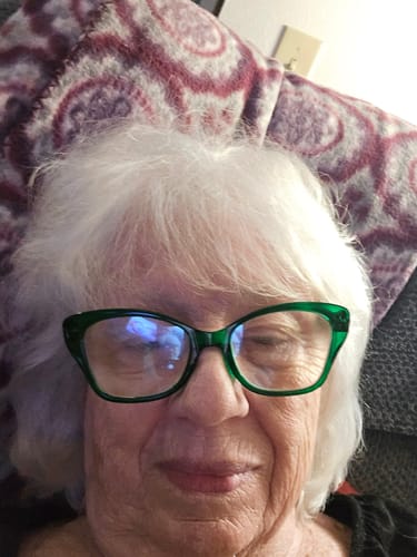 Customer photo review of 5 Pack Fashion Cat-eye Blue Light Filter Reading Glasses UV2126