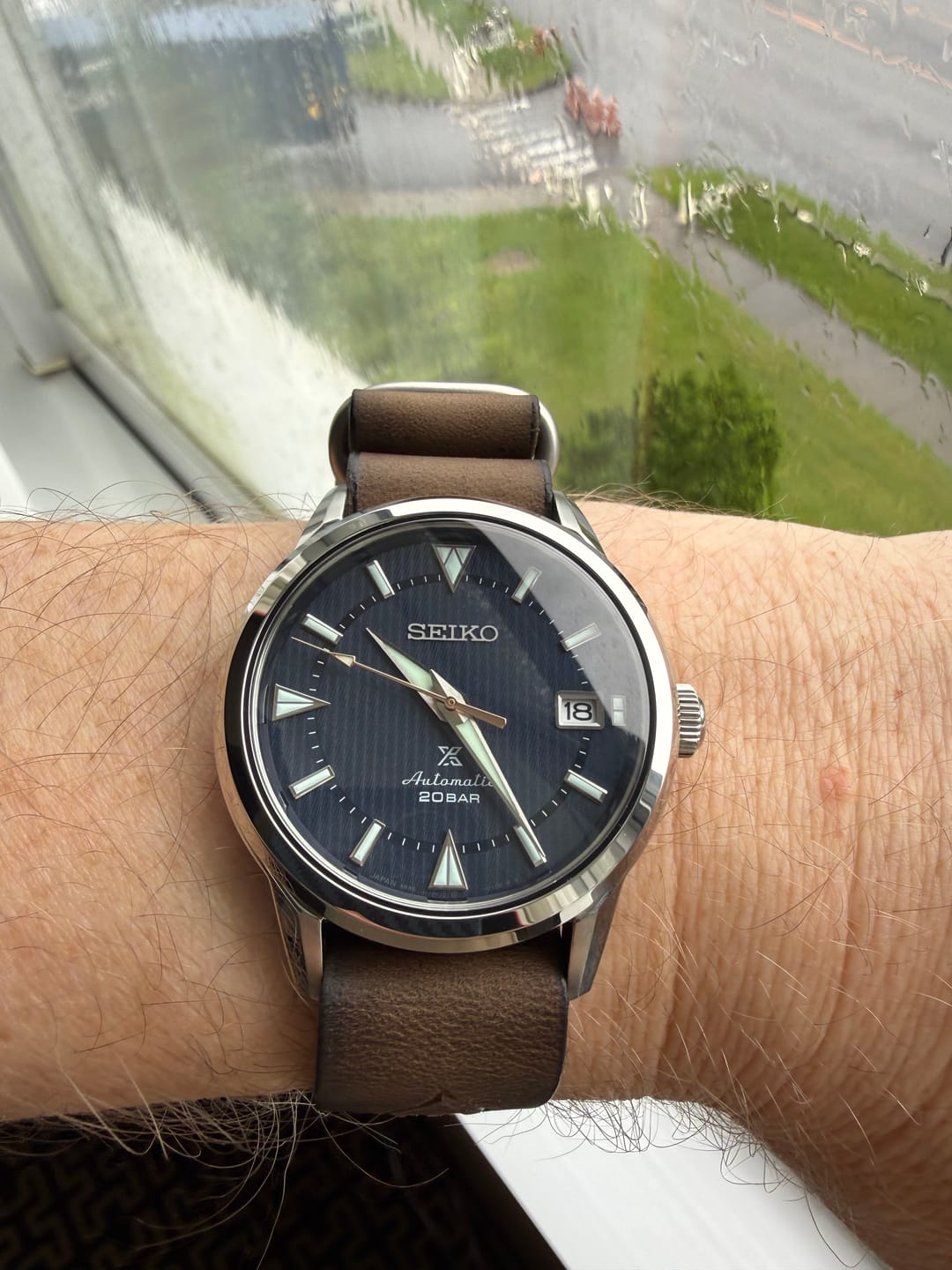 Customer photo review of W.O.E. Leather Single Pass Strap