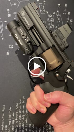 Customer video review of OLIGHT PL-3S Valkyrie Flashlight