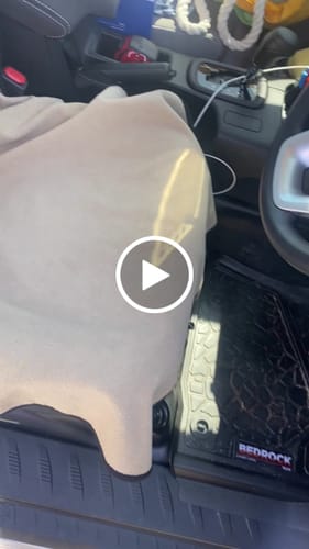 Customer video review of Waterproof Car Towel Seat Cover