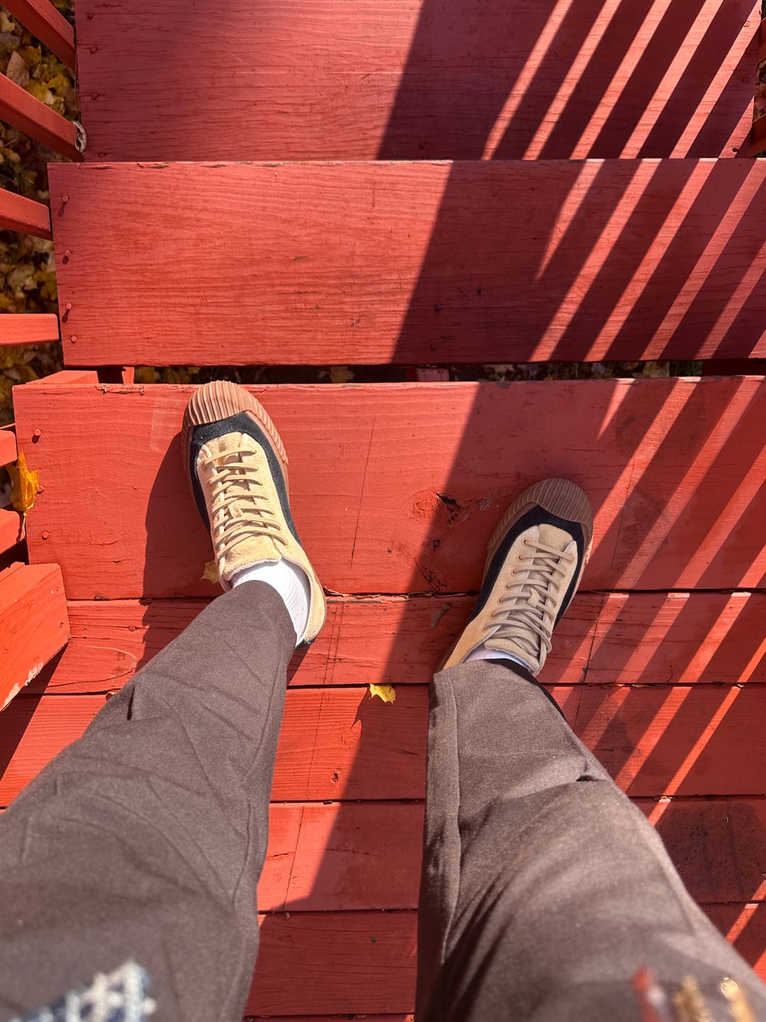 Customer photo review of Grounder Low-Top Wheat/Gum