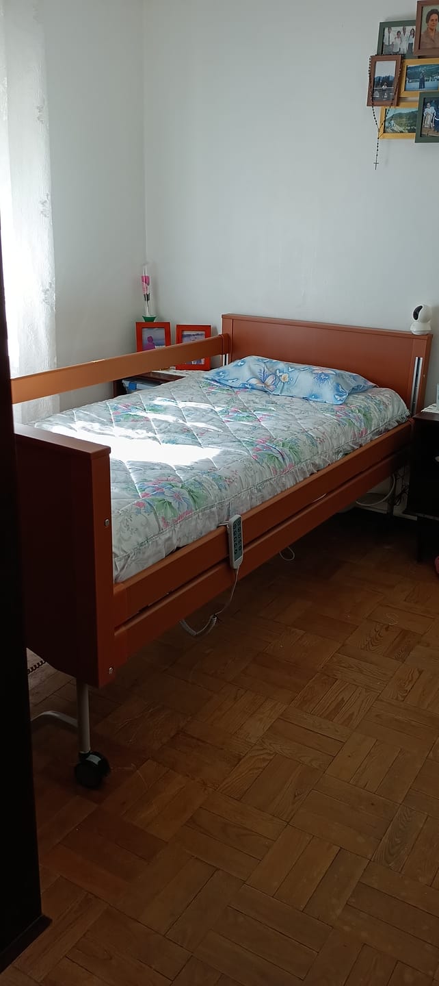 Customer photo review of Cama Articulada Elétrica BETA