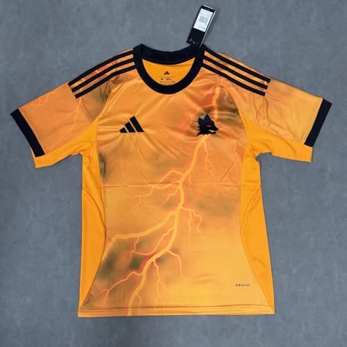 Customer photo review of MAGLIA ROMA AWAY 2025/26