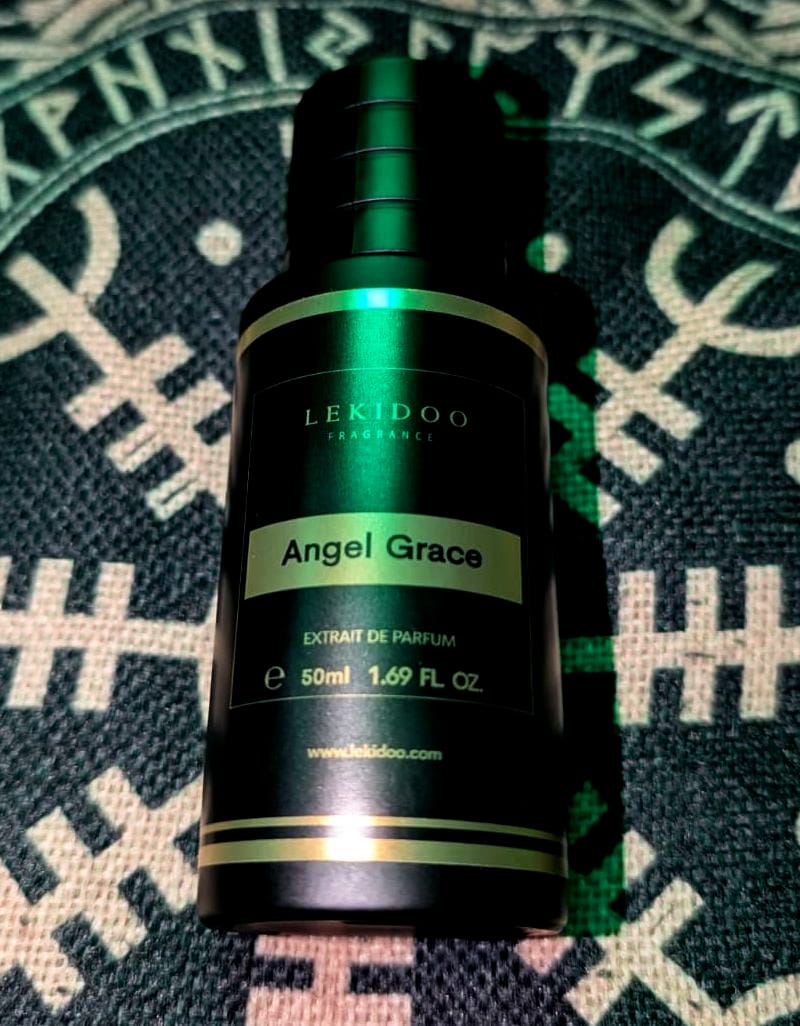 Customer photo review of Angel Grace