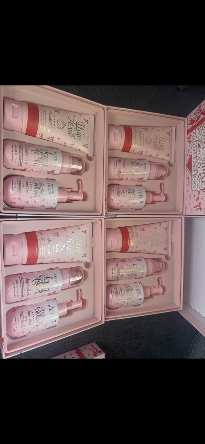 Customer photo review of P.Louise You're The Scentre Of Attention Body Gift Set