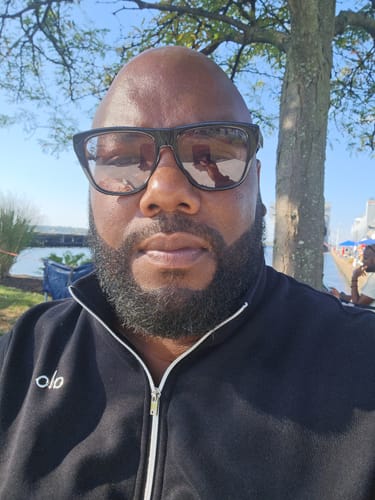 Customer photo review of Beard Care Kit
