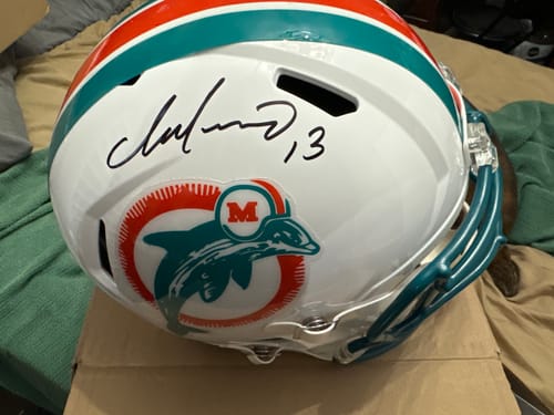 Customer photo review of Dan Marino Autograph Signing
