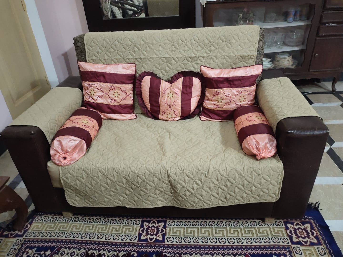 Customer photo review of SKIN ULTRASONIC SOFA COVER