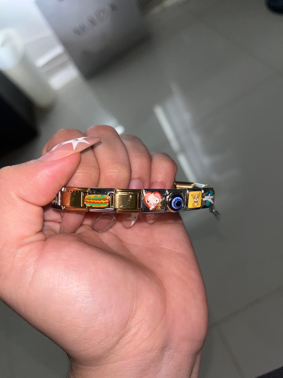 Customer photo review of Charm Snoopy Corazón