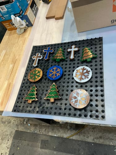 Customer photo review of October - Epoxy Christmas Ornament Kit