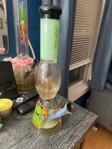 Customer photo review of AFM Mystery Glass Beaker Bong