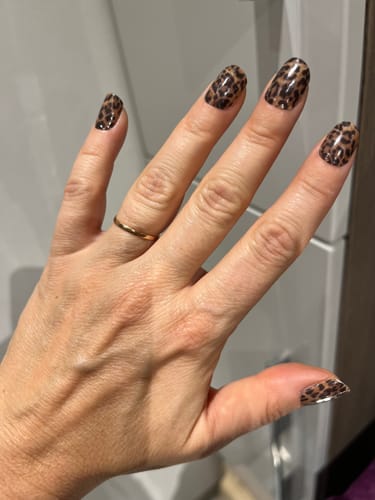 Jessica Q. review of UV Gel: Cheetah Magic image 1 out of 1