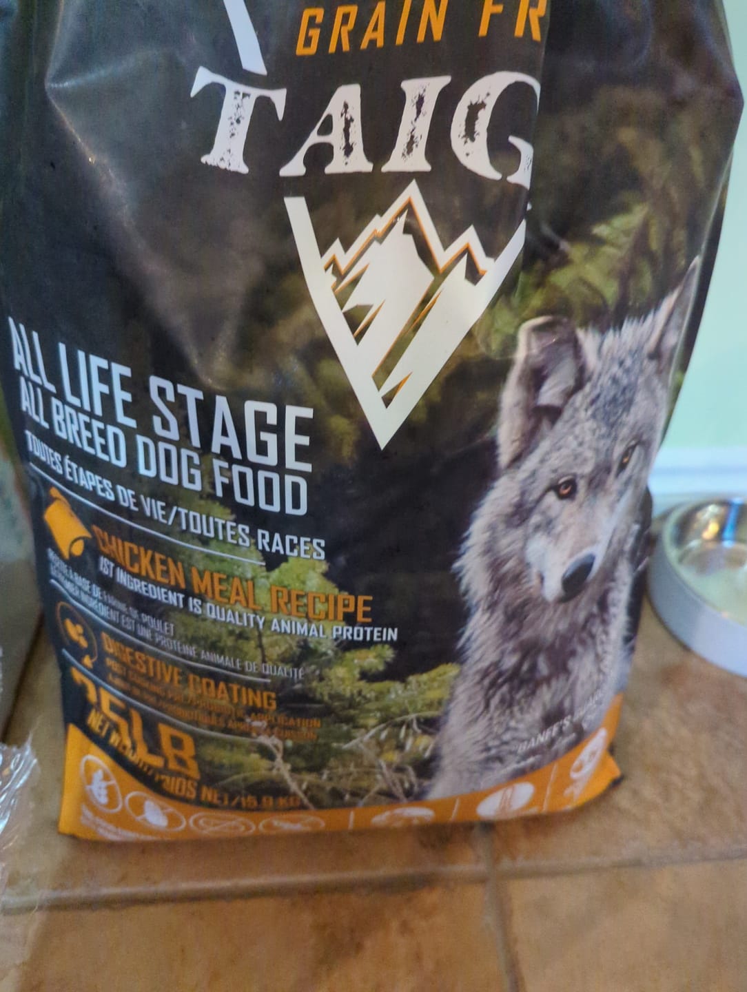 Customer photo review of Horizon Taiga - Nourriture pour chien économique 35 lbs
