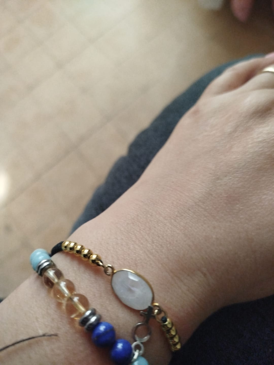 Customer photo review of Bracelet Fertilité Pierre de Lune - Votre allié pour la Conception