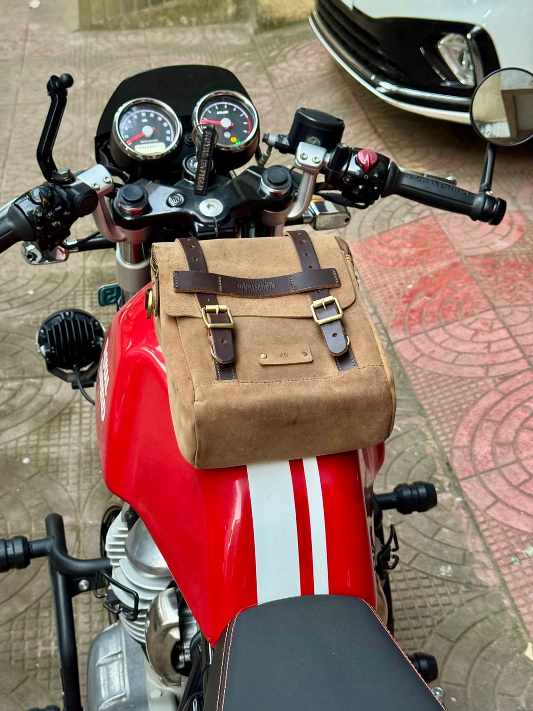 Customer photo review of tank and tail bag